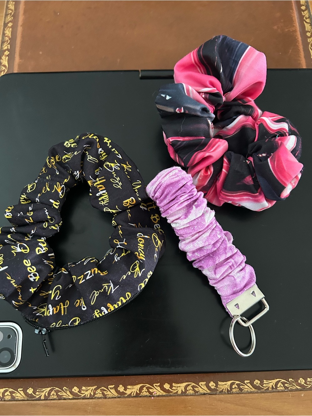 Set of 3 scrunchies